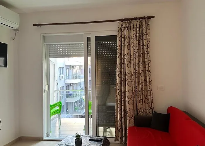 Apartment Near The Sea *